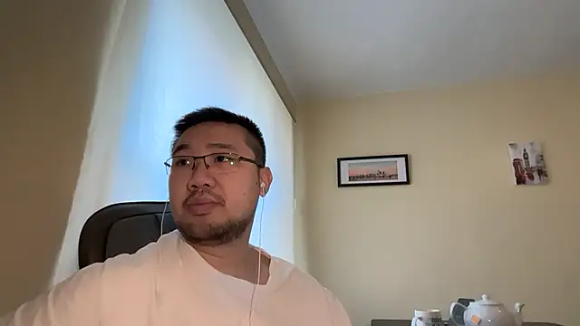 Snapshot of jasonryu2025 chatting on April 2026 09:54:01 AM jasonryu2025 online show from April 2026 09:54:01 AM