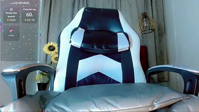 Snapshot of Abby_White__ chatting on February 2026 11:33:01 AM Abby White online show from February 2026 11:33:01 AM