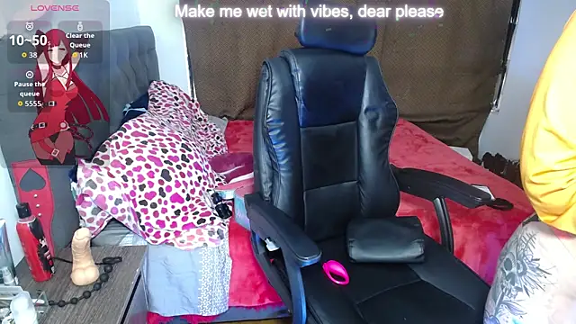 Snapshot of Dakotattoo chatting on February 2026 12:48:02 PM Dakotattoo online show from February 2026 12:48:02 PM