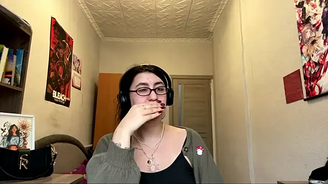 AshlynWabasha online show from February 2026 01:21:02 PM