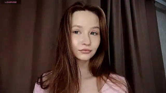 LeslieShay online show from March 2026 05:52:01 PM