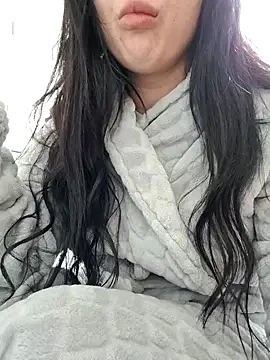 Snapshot of halii21 chatting on February 2026 02:04:02 PM halii21 online show from February 2026 02:04:02 PM