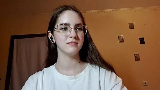 Snapshot of Katelemon chatting on May 2026 02:24:02 PM Katelemon online show from May 2026 02:24:02 PM