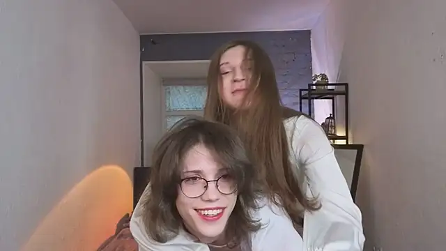 ZoriaLovesLuna online show from March 2026 01:51:03 PM