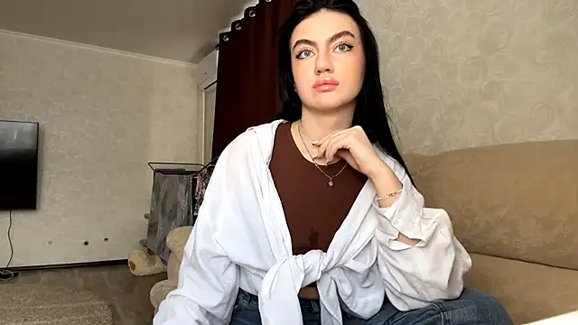 Snapshot of Soffiq chatting on February 2026 06:13:01 AM Soffiq online show from February 2026 06:13:01 AM