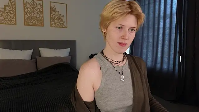  Freirene online show from April 2026 01:40:01 PM