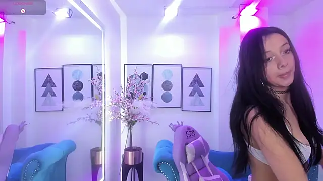 Chloe meoww online show from August 2026 11:42:01 AM