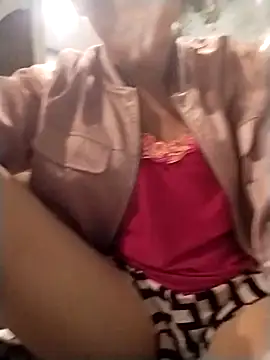 lris-Beauty77 online show from February 2026 03:00:01 PM