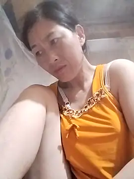 Snapshot of lris-Beauty77 chatting on May 2026 08:43:02 PM lris-Beauty77 online show from May 2026 08:43:02 PM