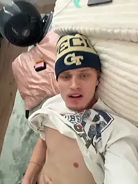 PAPITRVN online show from February 2026 09:04:01 PM