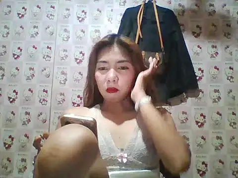 Snapshot of hot_sexy27 chatting on June 2026 05:50:02 AM hot sexy27 online show from June 2026 05:50:02 AM