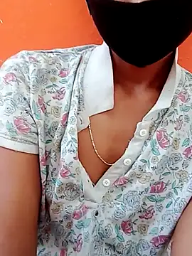 Snapshot of Sumi_sen_1 chatting on April 2026 07:41:01 AM Sumi sen 1 online show from April 2026 07:41:01 AM