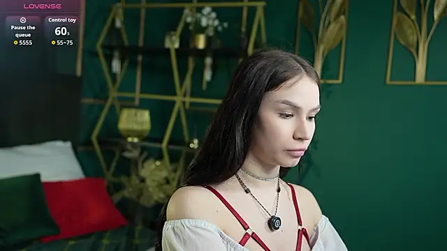 SatiraLux online show from March 2026 12:41:02 PM