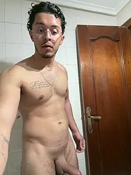 16jhefry16 online show from March 2026 02:34:02 PM