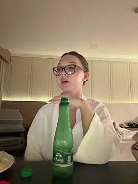 Snapshot of Bellesweett chatting on February 2026 04:30:01 PM Bellesweett online show from February 2026 04:30:01 PM