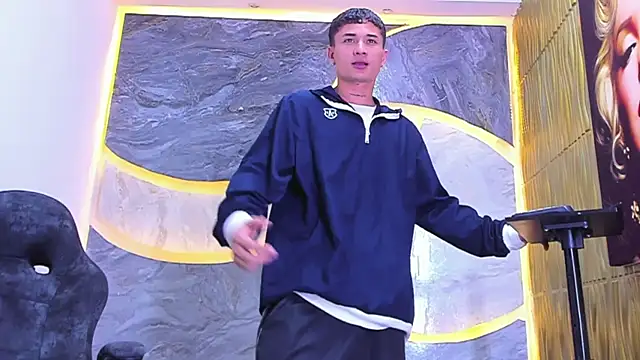 Matheus Ic  online show from March 2026 08:48:01 PM