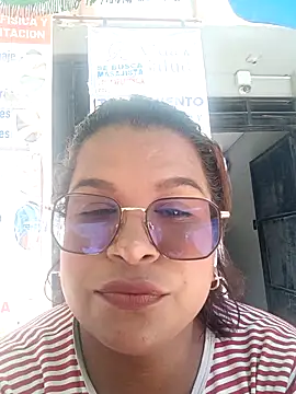 Snapshot of luna_hotxx23 chatting on April 2026 05:10:01 PM luna hotxx23 online show from April 2026 05:10:01 PM