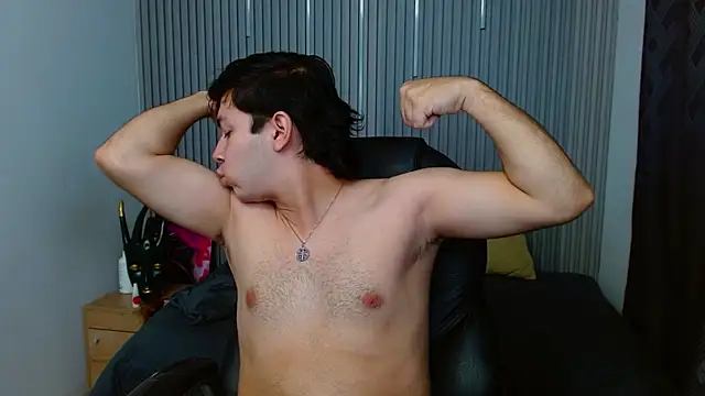 Julian Smith21 online show from April 2026 12:32:01 AM