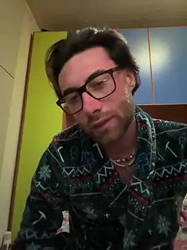 neutro1122 online show from February 2026 10:22:01 PM