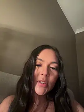 HiddenHalo1 online show from March 2026 10:13:02 PM