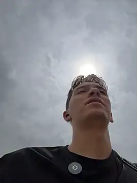 Thiago Jones1 online show from March 2026 04:03:02 PM