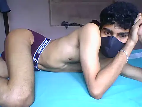 NikhilN247913 online show from February 2026 06:44:02 AM