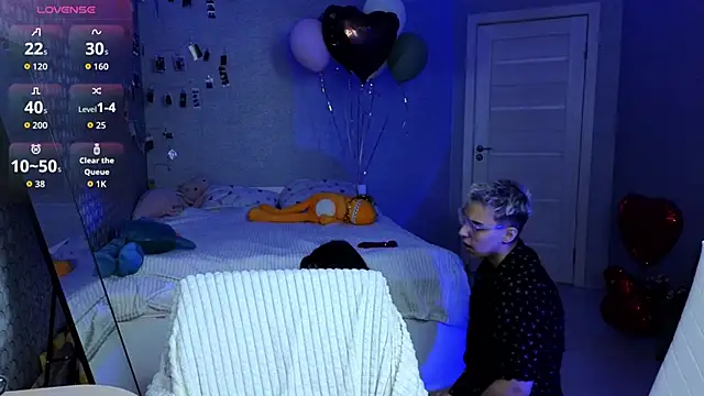 LuxuryLoverss online show from March 2026 10:59:01 AM