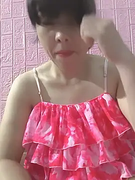 Snapshot of juicy-milu chatting on July 2026 01:45:02 PM juicy-milu online show from July 2026 01:45:02 PM