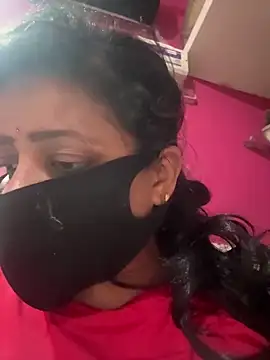 sweet lips77 online show from March 2026 07:41:01 PM