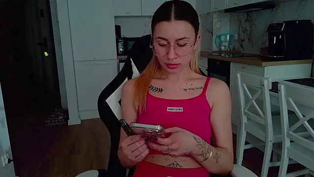 RealLoveX online show from March 2026 03:04:01 PM