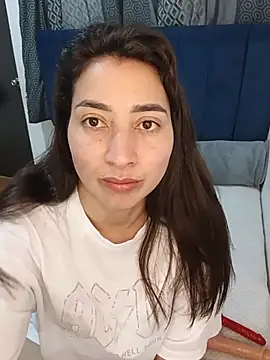 Snapshot of ANGELY_WET_JEET chatting on June 2026 03:11:02 AM ANGELY WET JEET online show from June 2026 03:11:02 AM