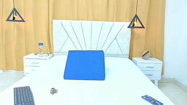 Snapshot of maria_sweet_honey chatting on February 2026 12:50:01 PM maria sweet honey online show from February 2026 12:50:01 PM