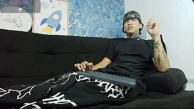 Tessarion Black online show from April 2026 06:24:01 AM