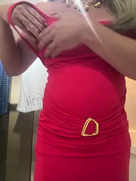 Nanda loiragostosa online show from April 2026 12:52:02 AM