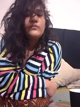 Majonoc online show from February 2026 01:32:02 PM