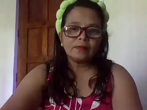 Snapshot of Flowerblossom123 chatting on May 2026 07:15:02 AM Flowerblossom123 online show from May 2026 07:15:02 AM