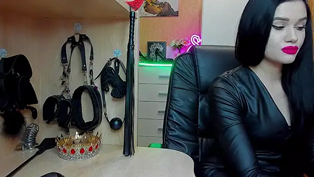 KristiTopxx online show from February 2026 09:24:01 PM