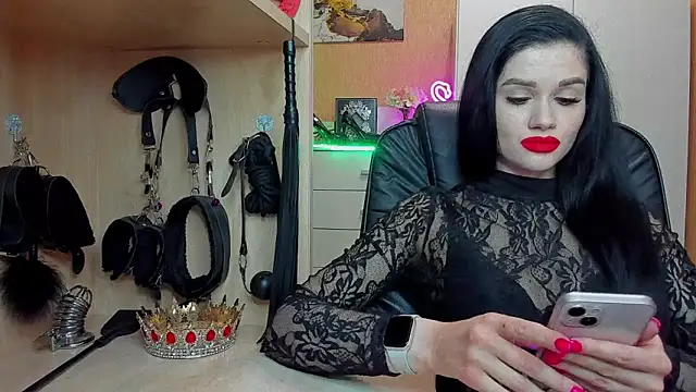 Snapshot of KristiTopxx chatting on April 2026 07:04:02 PM KristiTopxx online show from April 2026 07:04:02 PM