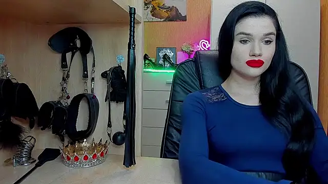Snapshot of KristiTopxx chatting on June 2026 06:43:01 PM KristiTopxx online show from June 2026 06:43:01 PM