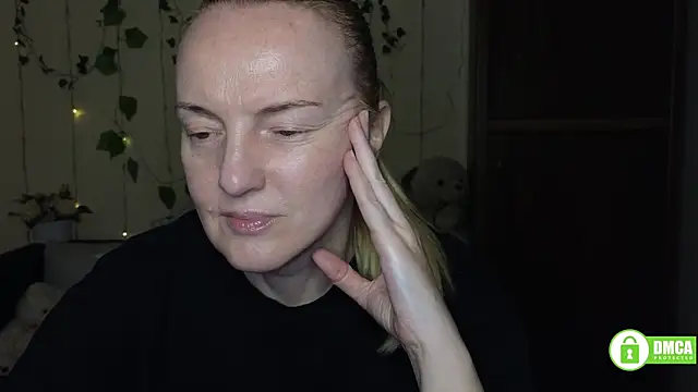 Snapshot of Bella_soulmate chatting on May 2026 11:29:01 AM Bella soulmate online show from May 2026 11:29:01 AM