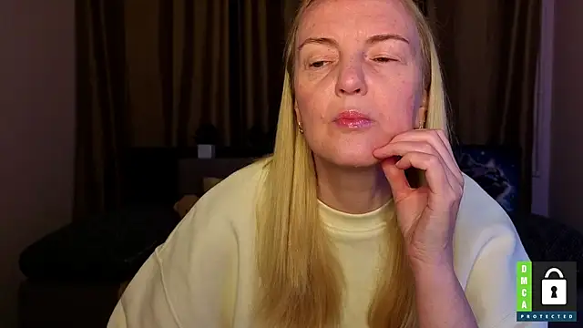 Snapshot of Bella_soulmate chatting on May 2026 05:25:01 AM Bella soulmate online show from May 2026 05:25:01 AM