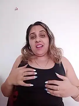 Snapshot of I_amXenox chatting on March 2026 11:06:01 AM I amXenox online show from March 2026 11:06:01 AM