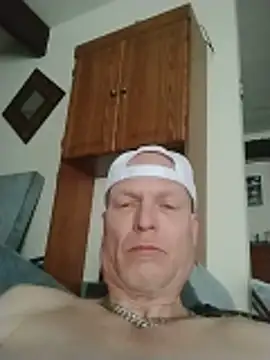 Snapshot of Jrodd49 chatting on June 2026 07:39:02 PM Jrodd49 online show from June 2026 07:39:02 PM