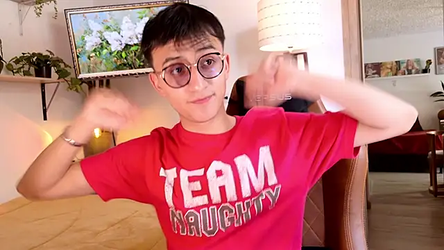 Snapshot of Sr_evann chatting on February 2026 02:38:02 PM Sr evann online show from February 2026 02:38:02 PM