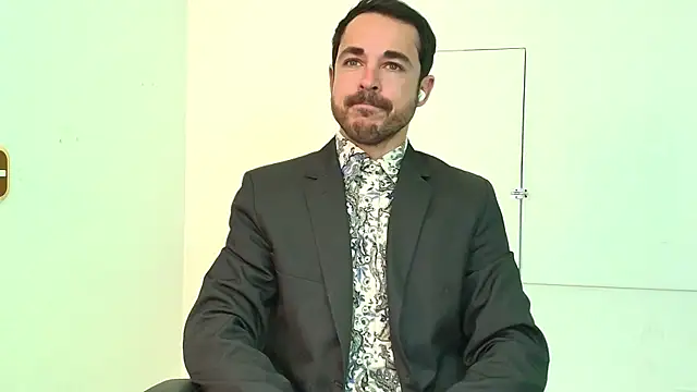 Adams Sanz online show from June 2026 07:17:01 PM