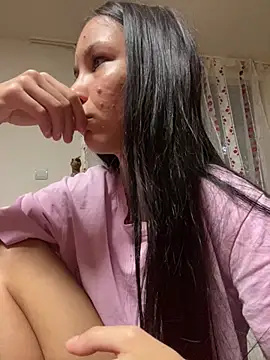 Snapshot of mariaalexandraf chatting on February 2026 11:14:01 PM mariaalexandraf online show from February 2026 11:14:01 PM