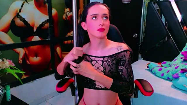 Ivony Giselle online show from April 2026 01:40:01 PM