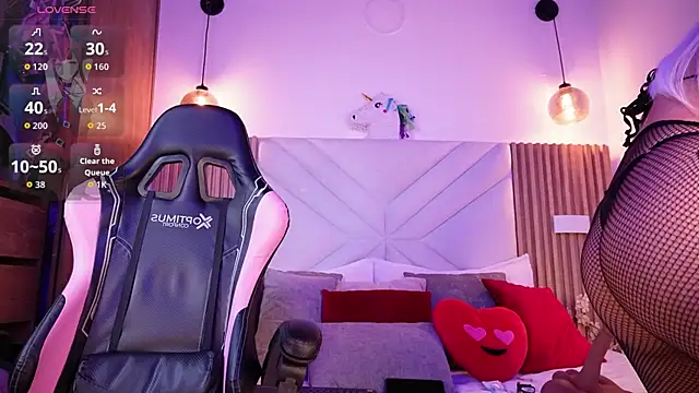 Snapshot of Shiori_hime chatting on March 2026 04:53:02 PM Shiori hime online show from March 2026 04:53:02 PM