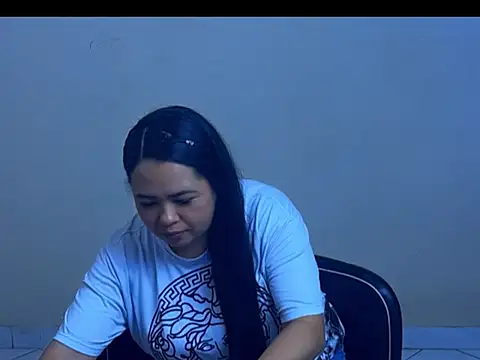 Snapshot of SARAHONEY26 chatting on March 2026 02:28:01 AM SARAHONEY26 online show from March 2026 02:28:01 AM