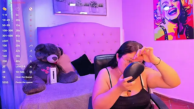 sienna cavalli online show from February 2026 12:50:01 PM